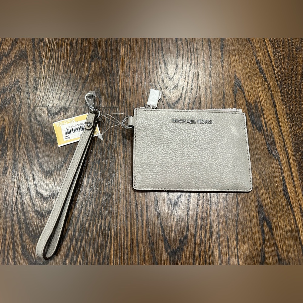Brand new Michael Kors Coin Purse